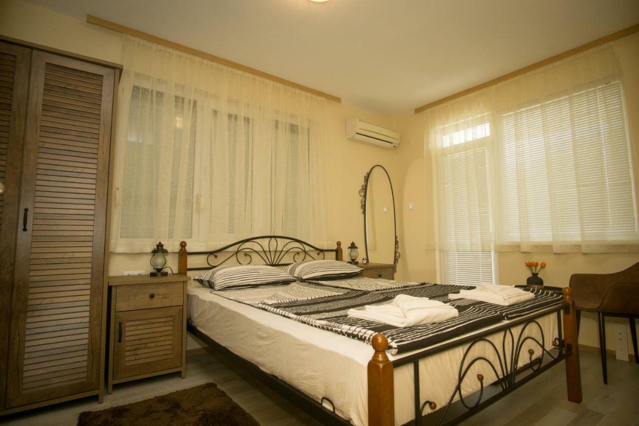Двойна Стая I - Къща За Гости Зоя Apartamento Carevo Exterior foto